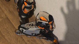 Prodám 2x inline brusle - 4