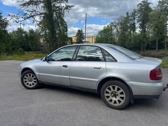 Audi A4 1.9 D 1999 - 4