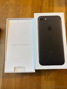 iPhone 7 black 32GB - 4