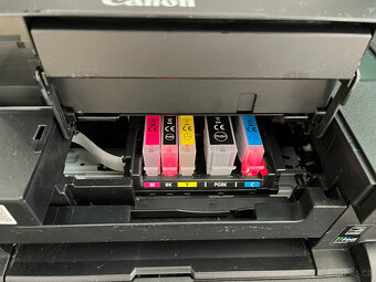 Bezdrátová multifunkční tiskárna Canon PIXMA MX725 - 4