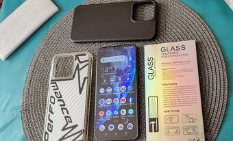 ZTE Blade V50s, 8GB/256GB černý - skleněná záda - 4