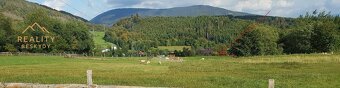 Stavební pozemek Rožnov p. Radhoštěm. Putýrky. CHKO Beskydy. - 4