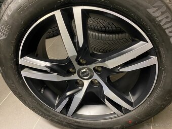 ORIGINAL ALU KOLA VOLVO XC40 235/55/18 - 4
