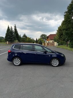 Opel Zafira 1.4T r.v 12/2105 LPG , 7 míst , tažné , - 4