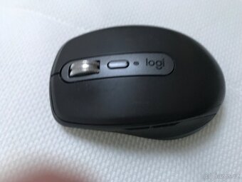 Logitech MX Anywhere 3S Graphite - 4