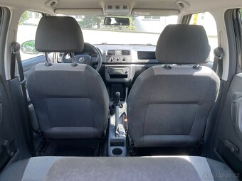 Škoda Fabia 1,2 56 tis km 1.majitel 2015 spotřeba 5 litru - 4