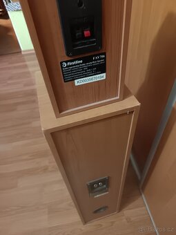 Prodám tyto sloupové reproduktory - 4