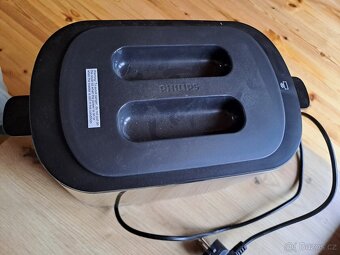 Toastovač Philips s širokým opékacím otvorem - 4