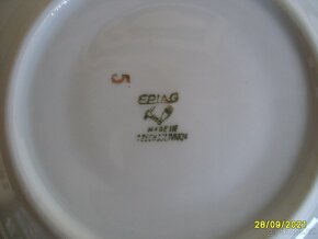 Kávové hrníčky zeleně zdobené na doplnění - 4