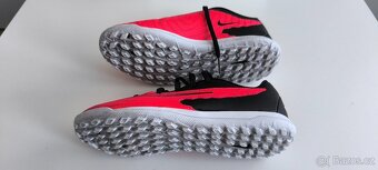 Dětské turfy NIKE PHANTOM vel.36.5 - 4