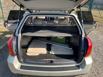 Prodám Subaru Outback 3.0 - 4