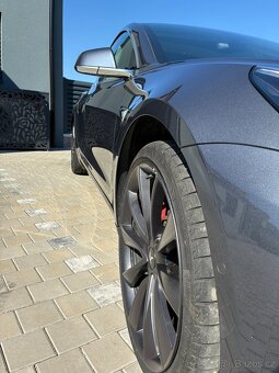 Tesla Model 3 Performance | Nová baterie - 4