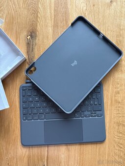 Logitech Combo Touch pro iPad Air 11" (M2/5.gen) – nový - 4