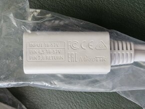 2x Mikrotik Gigabit PoE napájení adaptér - 4