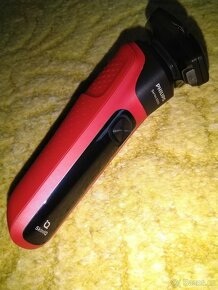 NOVÝ holicí strojek Philips Shaver Series 5000 - 4