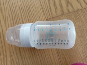 Avent láhve a Babylove láhev - 4