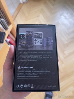 R36S Game console - 4