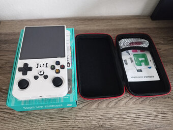 Handheld konzole R36Max (+22000 her) bílá a černá 128GB - 4