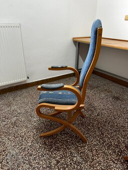 Jídelní stůl a židle - 4