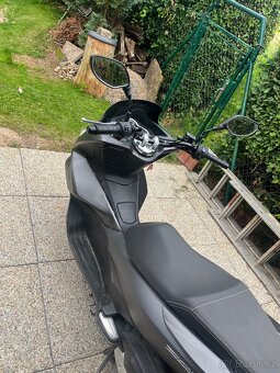 Honda PCX 125, POUZE 3000 km, Nová STK - 4