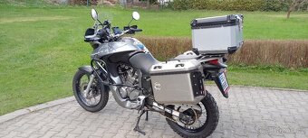 Transalp 700 - 4