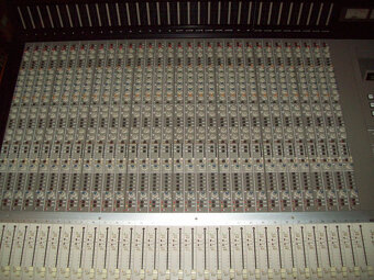 studiový analogový mixážní pult TASCAM M-3700 automated mixi - 4