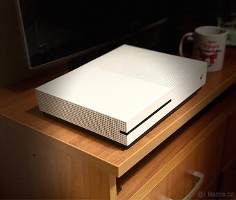 Xbox one s 512gb - 4