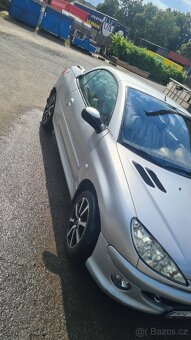 Peugeot 206 CC 1.6 16V benzín - 4
