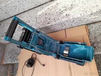 Aku rádio Makita BMR 100 - 4