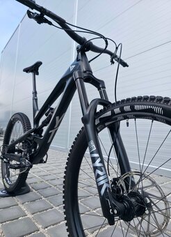 Horské kolo YT Capra Pro Carbon 2020 27,5″ velikost XL (L) - 4
