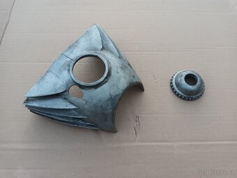 Kryt karburatoru a matice Jawa 350 - 4