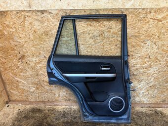 ZADNÍ LEVÉ DVEŘE SUZUKI GRAND VITARA ZY4 - 4