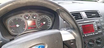 Ford C-Max - 4