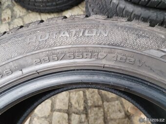 235/55/17 zimni pneu KUMHO 235/55 R17 - 4