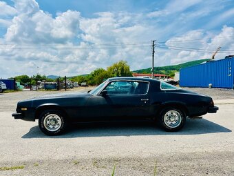 Chevrolet Camaro 1977 5.0 liter V8 - 4