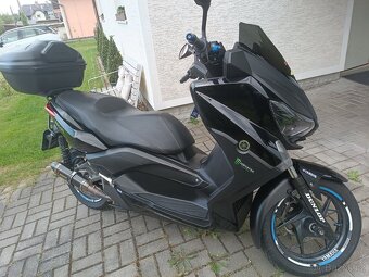 YAMAHA X-MAX ABS 125 - r.v. 2014 - 4