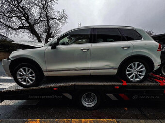 Veškeré náhradní díly VW Touareg 7P r.v. 2012 CRCA NAC LR9A - 4