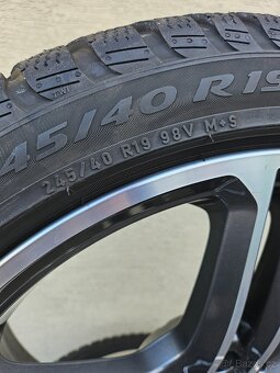 Originál ALU kola MERCEDES s pneu PIRELLI RUN FLAT - 4