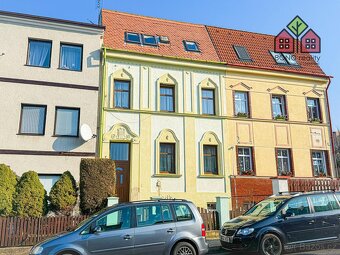 Bytový dům, celková plocha 292 m2, 3x byt, půda, zahrada o r - 4