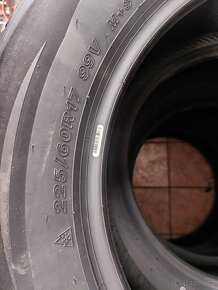 Pneu 225/60 r17 - 4