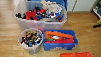 Hot wheels - 4