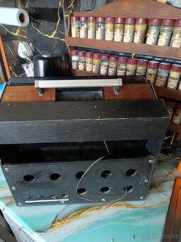 Prodám retro magnetofon Grundig - 4