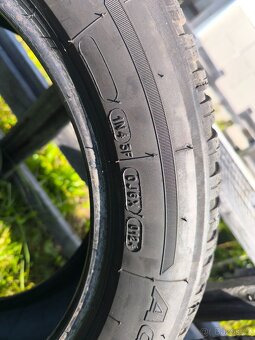 celoroční pneu 215/55 r17 - 4