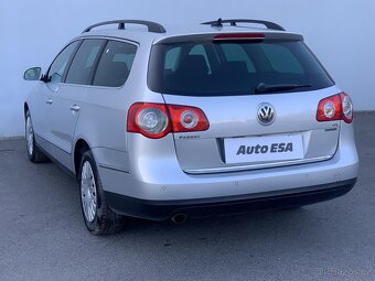 Volkswagen Passat 1.6 TDi , 77 kW nafta, 2009 - 4