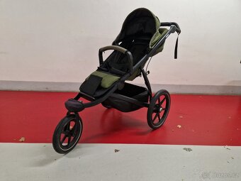 Thule Urban Glide 2 Black/Cypress model 2022 - 4