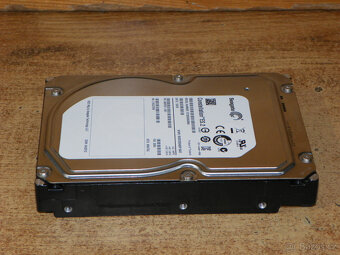 Hard disk SEAGATE 2 TB SATA 6 Gb/s - 4