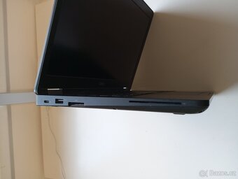 Notebook Dell Latitude 5480. SIM karta - 4
