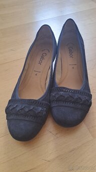 Prodám zimní kozačky a dámské lodičky - 4