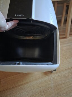 ETA Horkovzdušná fritéza - 4