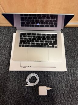 Apple MacBook Air 15" M2, 2023 - 4